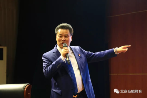 文章附图